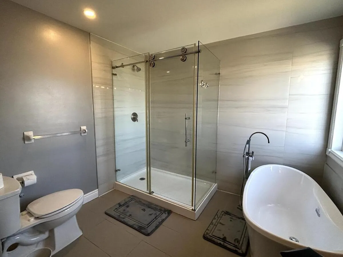 Spacious 4Br Near Kanata Tech Park Ottawa Canada