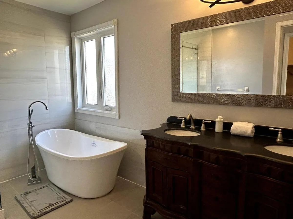 Holiday home Spacious 4Br Near Kanata Tech Park Ottawa