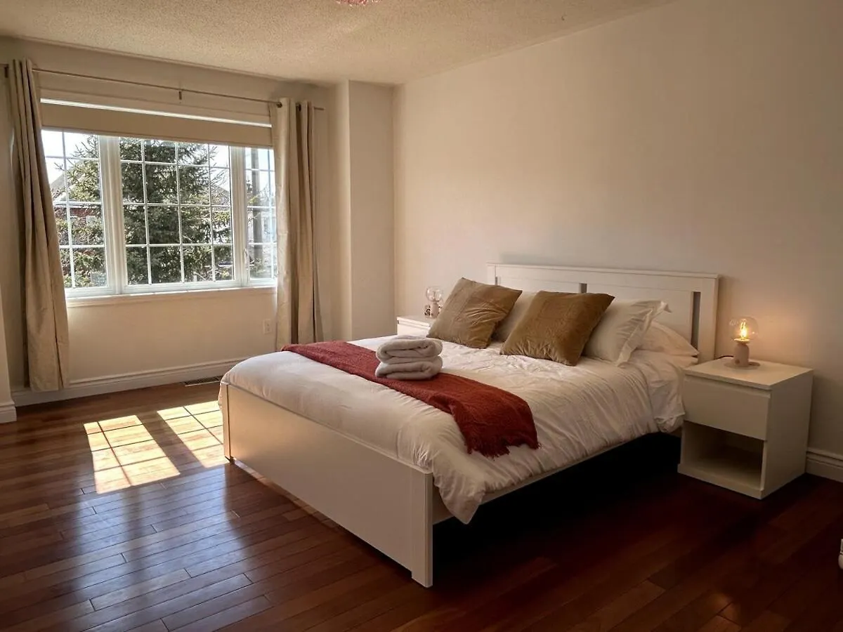 Spacious 4Br Near Kanata Tech Park Ottawa Holiday home
