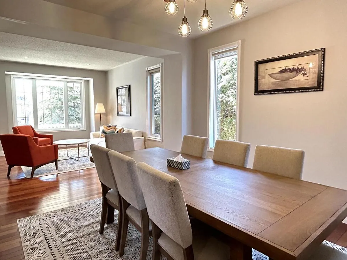 Spacious 4Br Near Kanata Tech Park Ottawa Holiday home